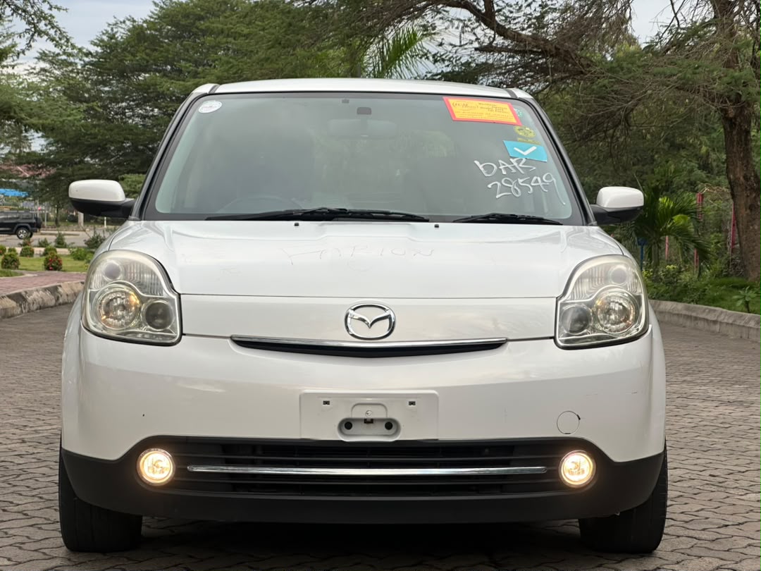 MAZDA VERISA